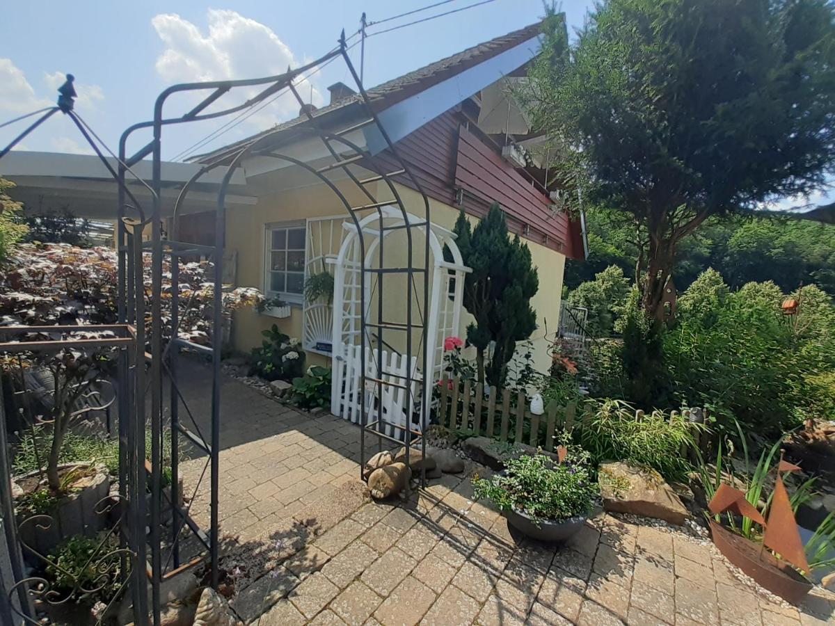 Ferienwohnungen Naheliebe Im Hunsrueck & Naheland Bärenbach Exterior foto